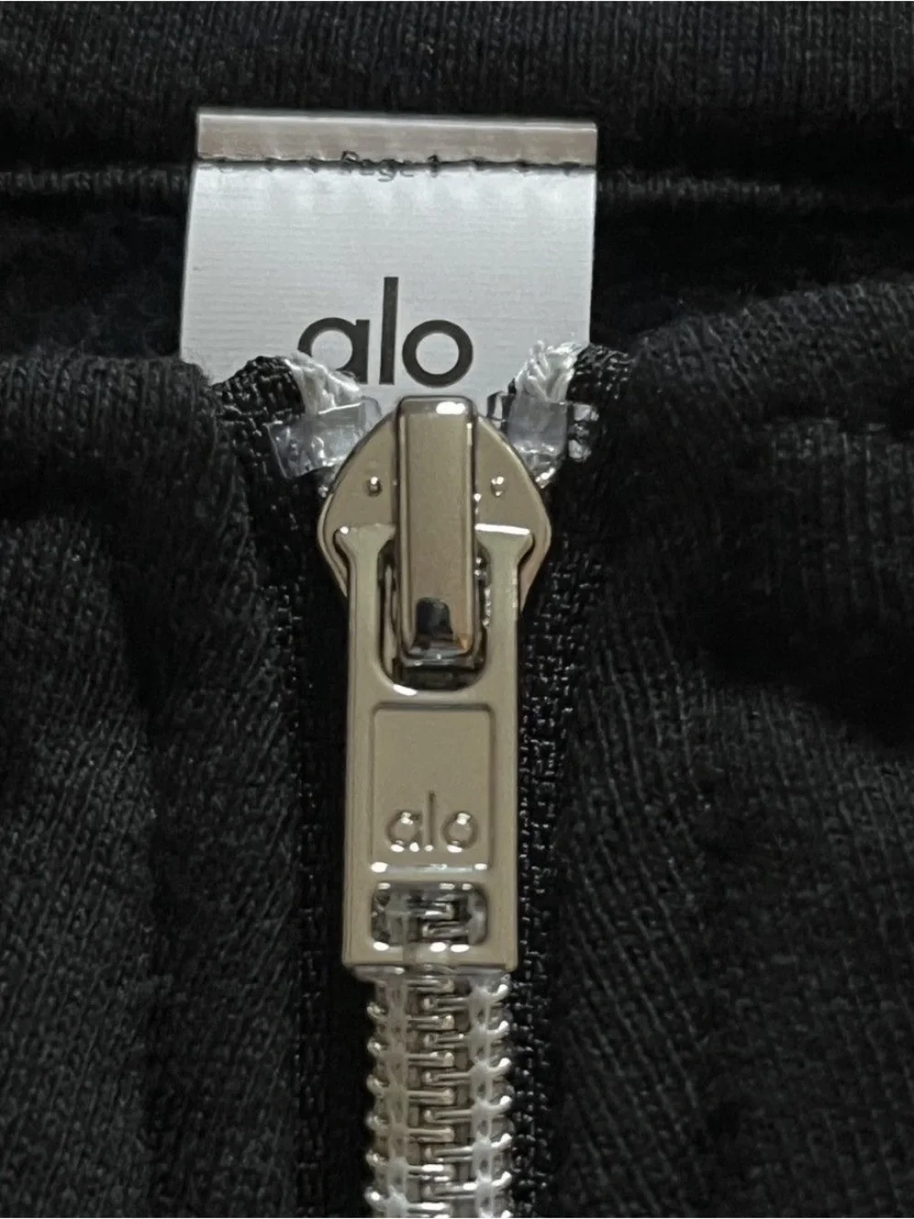 ALO Yoga accolade 1/4 pullover black zip NWT SIze S